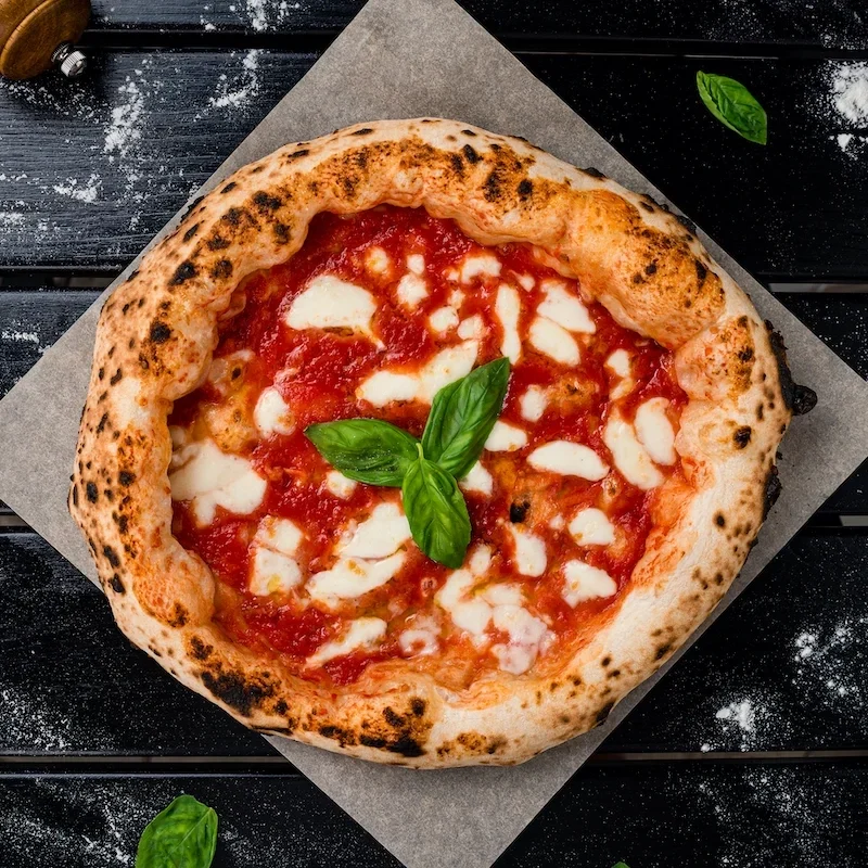 Una Pizza margherita